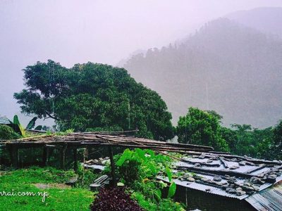 Raining, Lachyang, Nepal